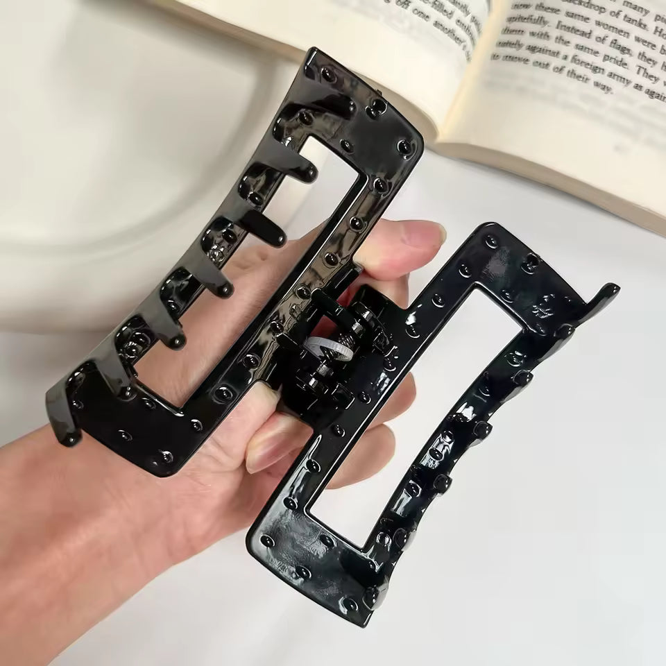 Soft Hair Cloud Claw Clip