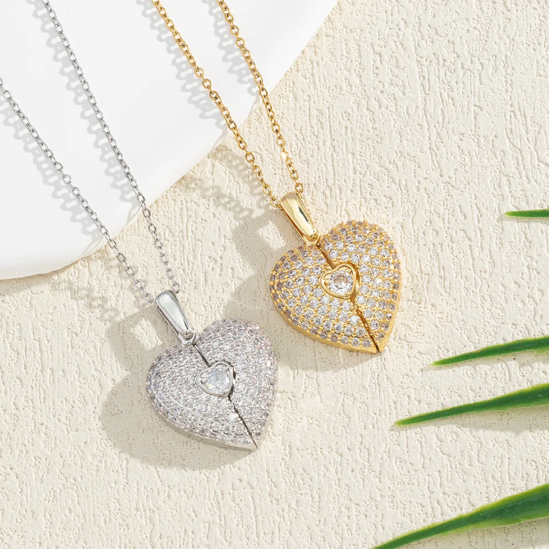 Love Open and Close Creative Necklace