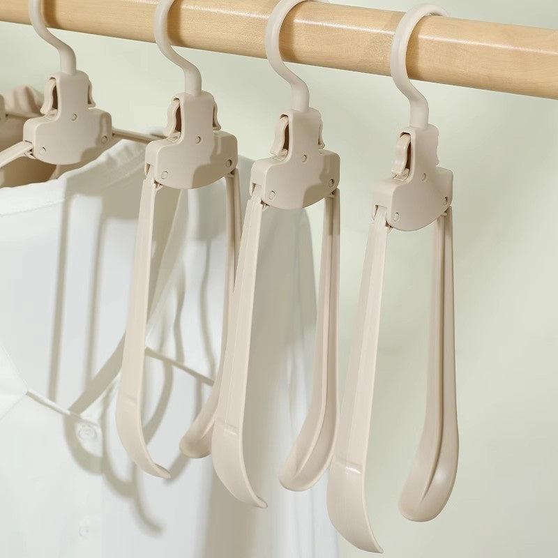 non-slip folding seamless hanger